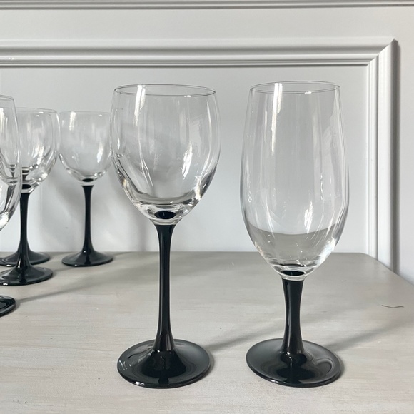 1990s Cristal d'Arques Black Stem Drinkware Set - Set of 8 - Picture 5 of 13